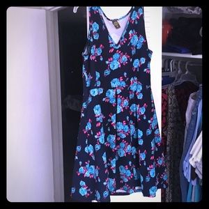 Cute flowered dress/super cute for Easter!